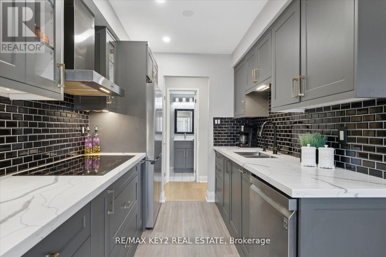 1652 Autumn Crescent, Pickering, Ontario  L1V 6X6 - Photo 18 - E13028802