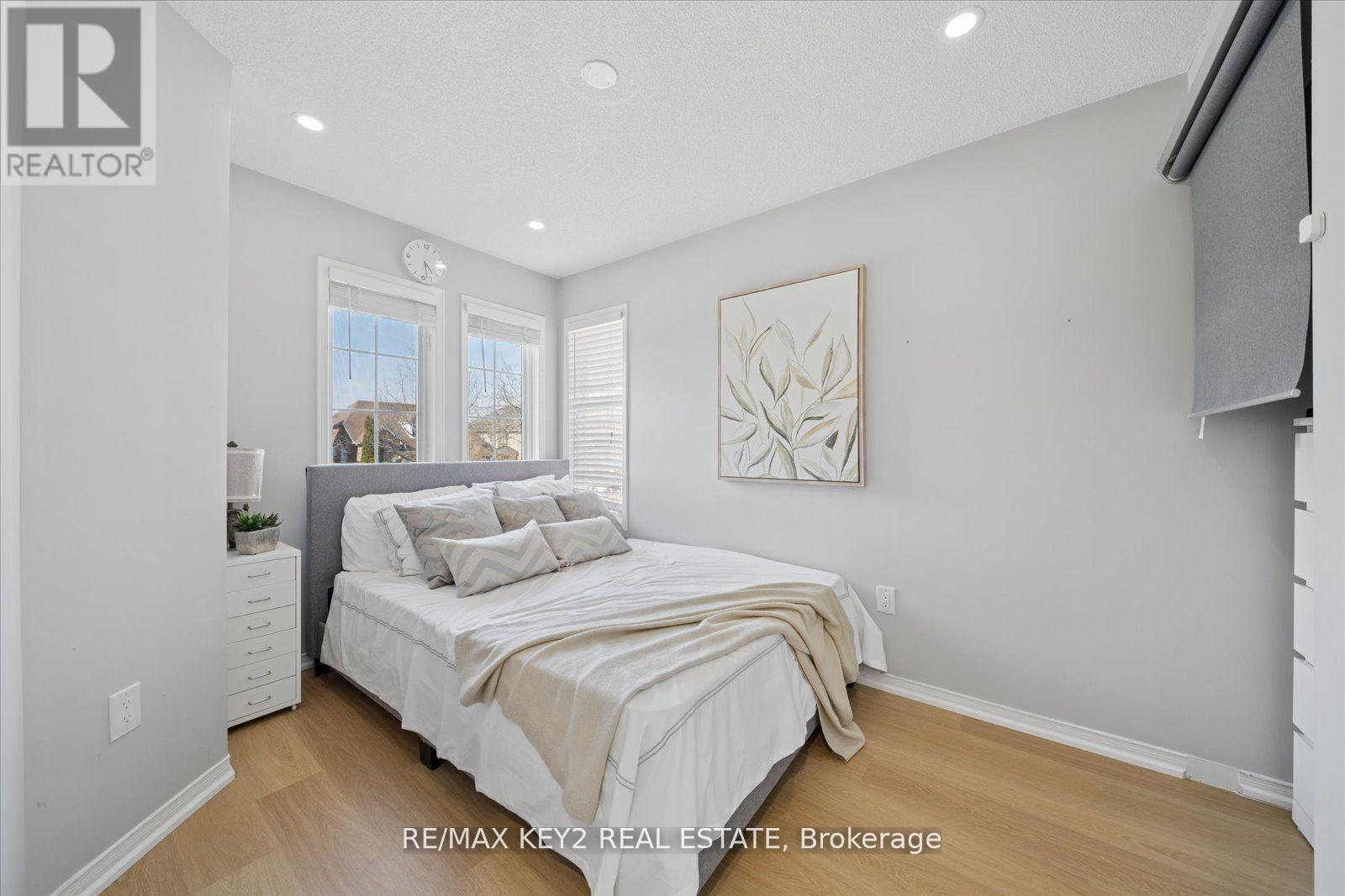 1652 Autumn Crescent, Pickering, Ontario  L1V 6X6 - Photo 31 - E13028802