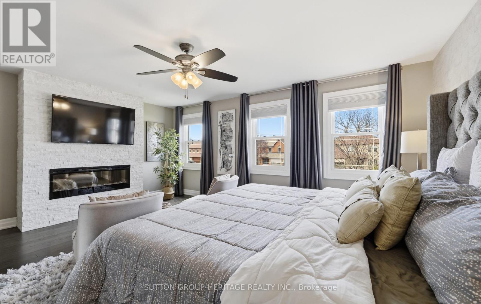 537 Charnwood Court, Pickering, Ontario  L1V 4Y5 - Photo 20 - E13028810