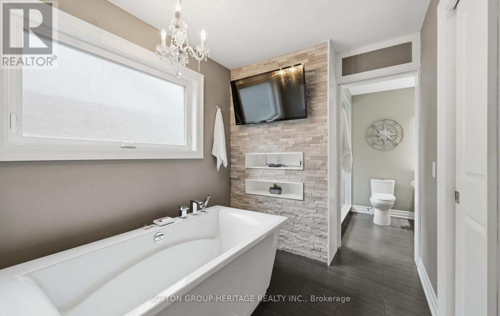 537 Charnwood Court, Pickering, Ontario  L1V 4Y5 - Photo 23 - E13028810