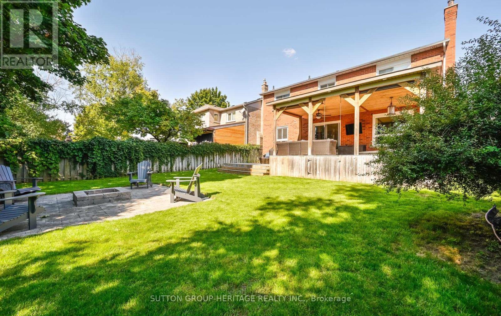 537 Charnwood Court, Pickering, Ontario  L1V 4Y5 - Photo 44 - E13028810