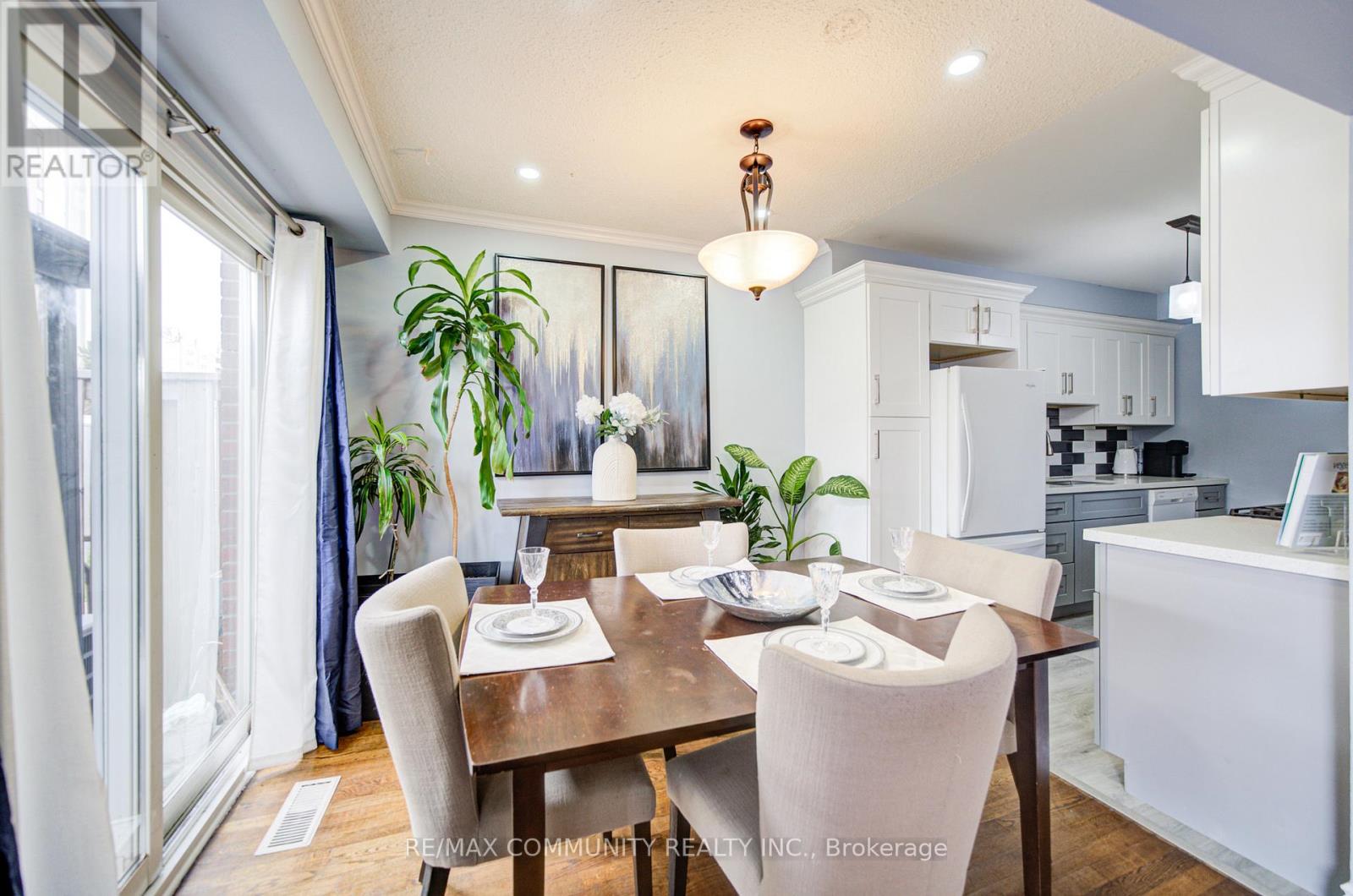 37 Vodden Court, Brampton, Ontario  L6V 2V7 - Photo 18 - W13019636