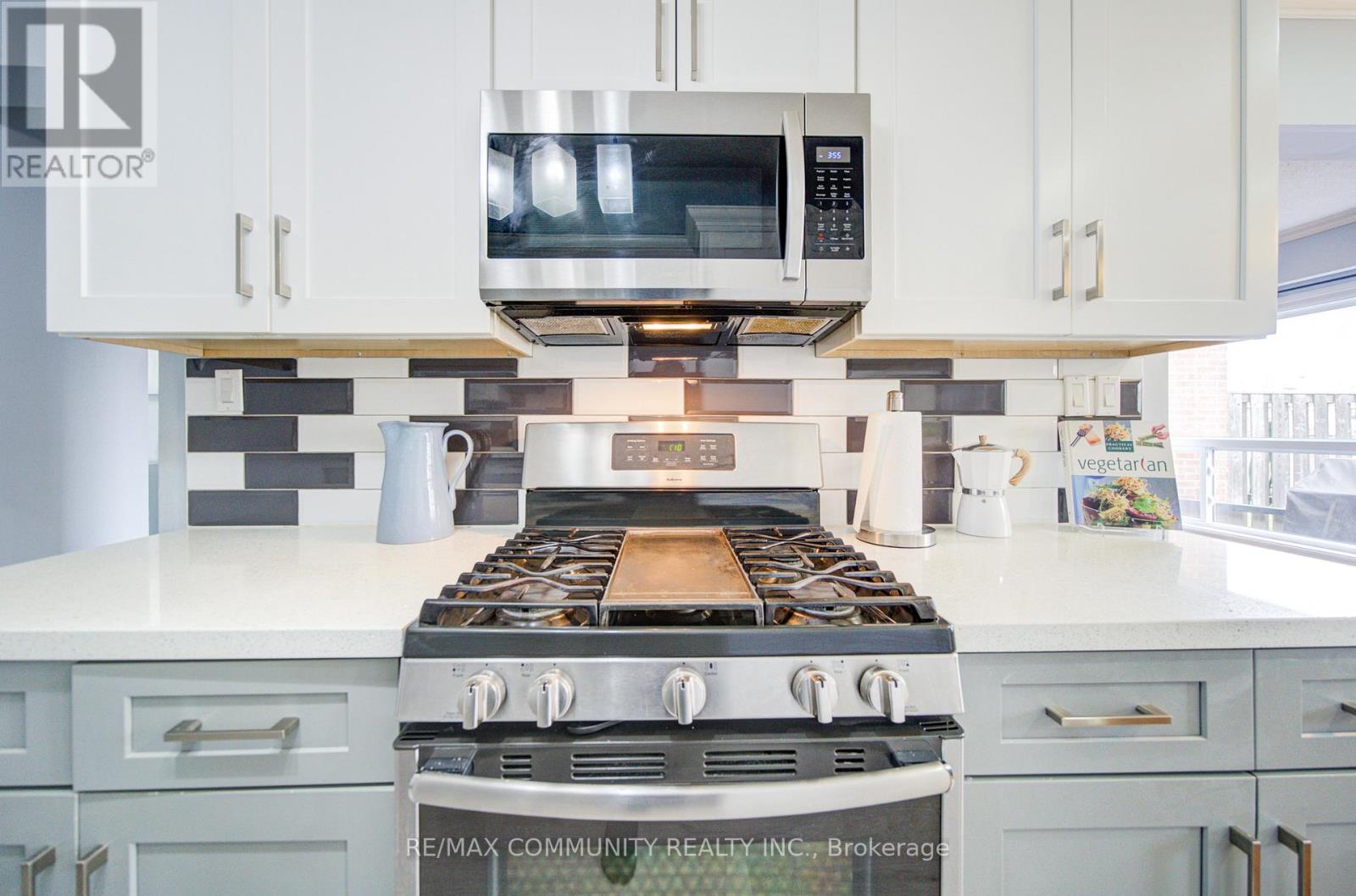 37 Vodden Court, Brampton, Ontario  L6V 2V7 - Photo 25 - W13019636