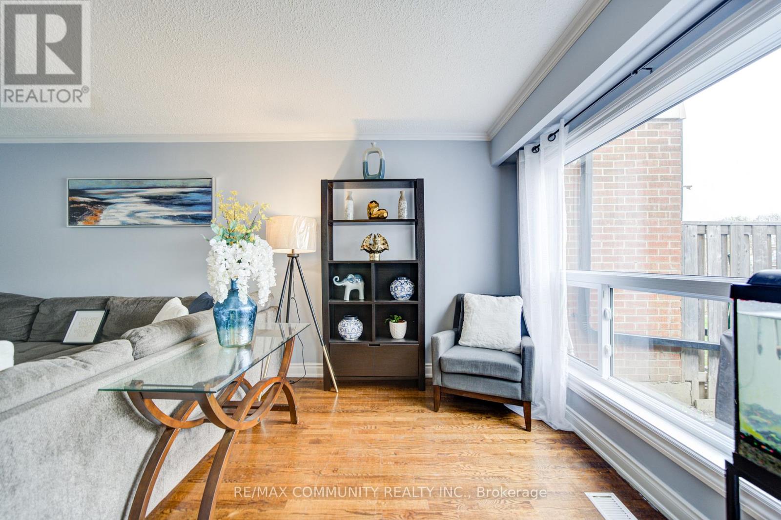 37 Vodden Court, Brampton, Ontario  L6V 2V7 - Photo 14 - W13019636