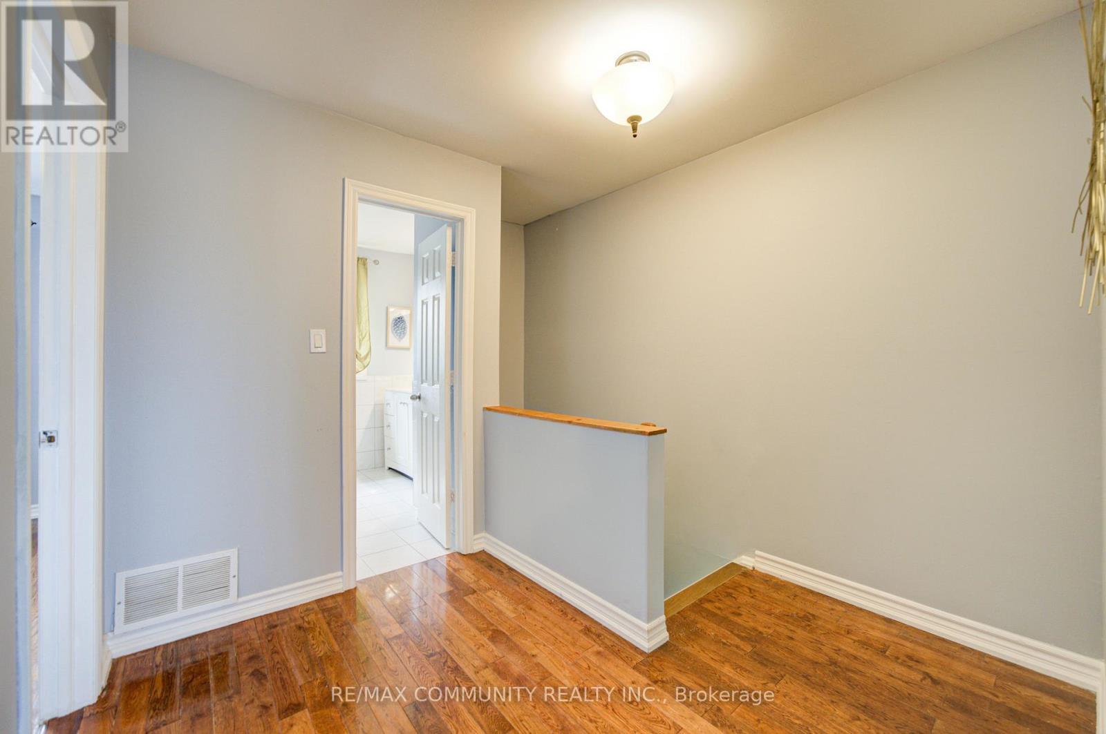 37 Vodden Court, Brampton, Ontario  L6V 2V7 - Photo 26 - W13019636