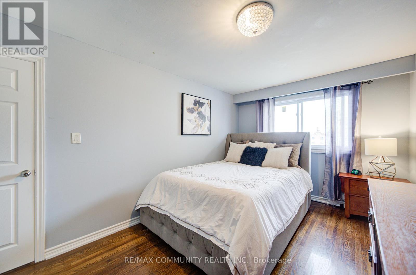 37 Vodden Court, Brampton, Ontario  L6V 2V7 - Photo 37 - W13019636