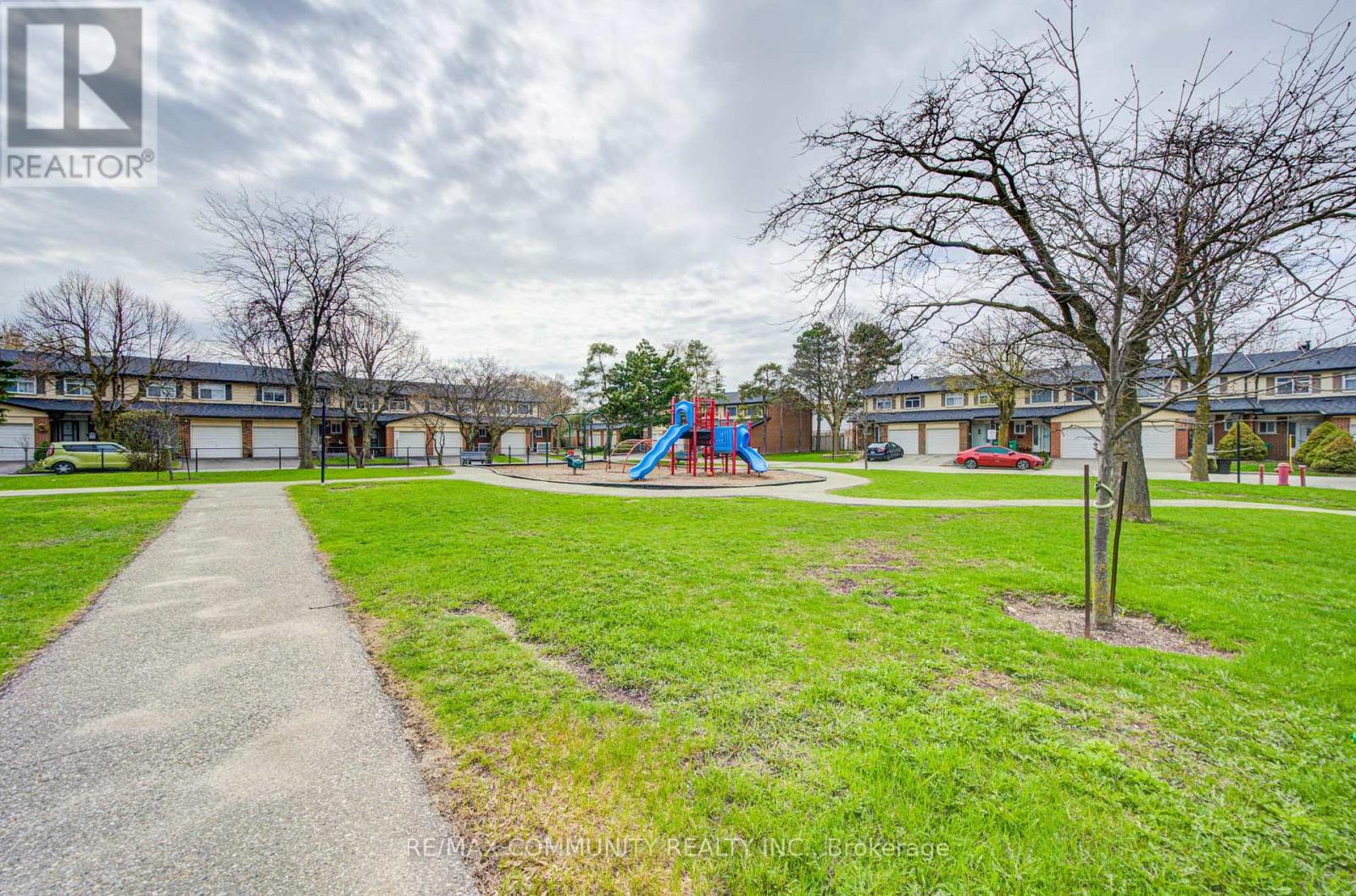 37 Vodden Court, Brampton, Ontario  L6V 2V7 - Photo 49 - W13019636