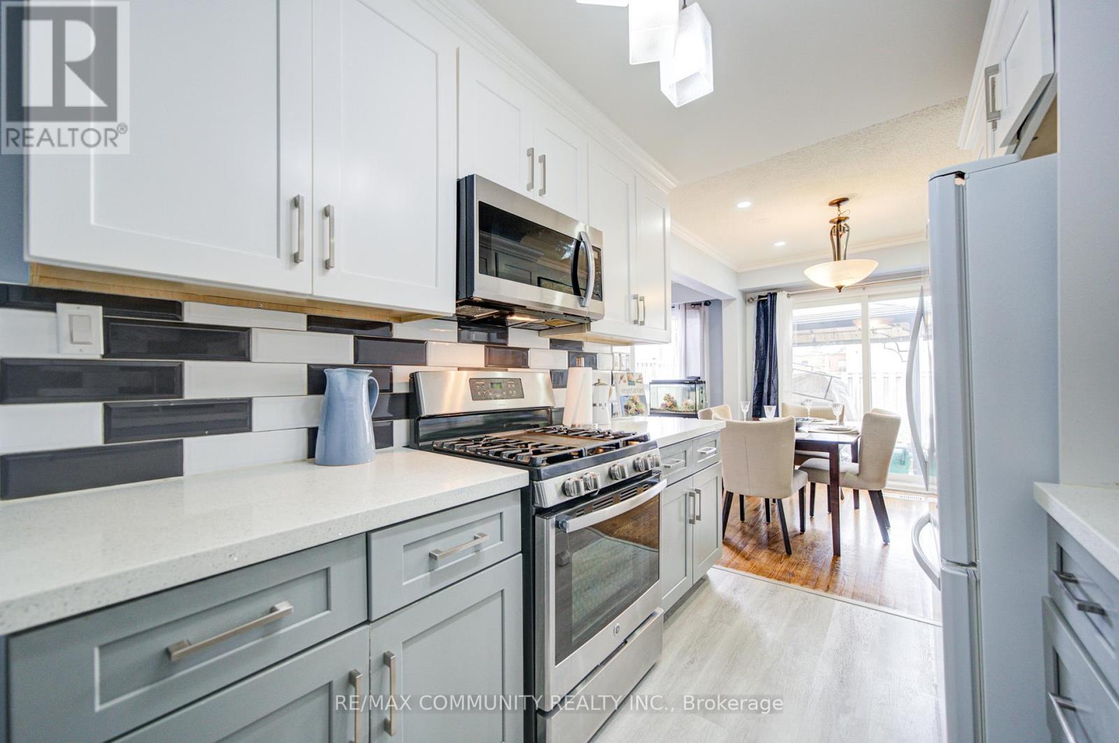 37 Vodden Court, Brampton, Ontario  L6V 2V7 - Photo 23 - W13019636