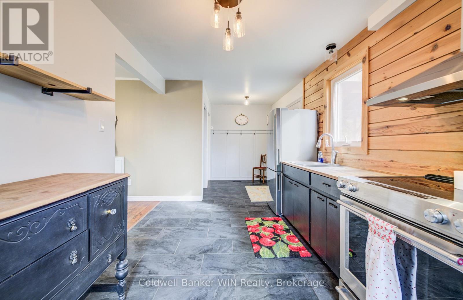 195 North Water Street E, Wellington North, Ontario  N0G 2L3 - Photo 13 - X13028806