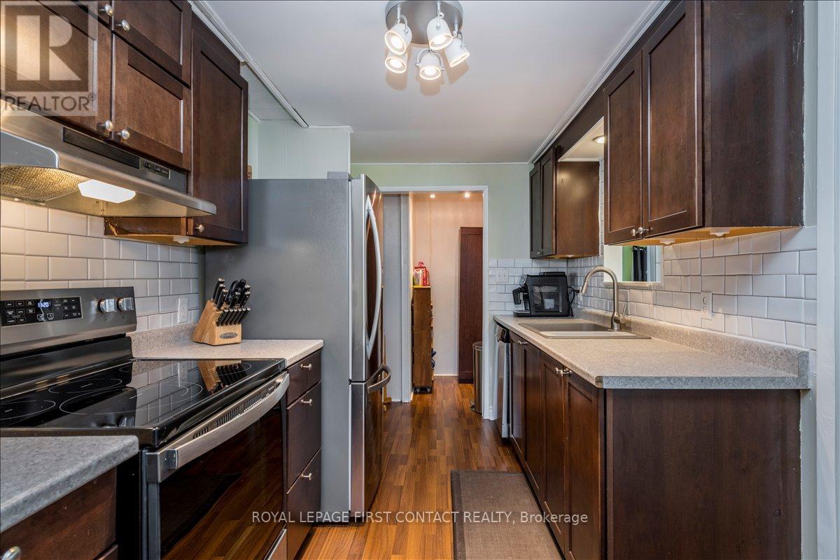 34 Flora Drive, Innisfil, Ontario  L9S 1R1 - Photo 10 - N13028668