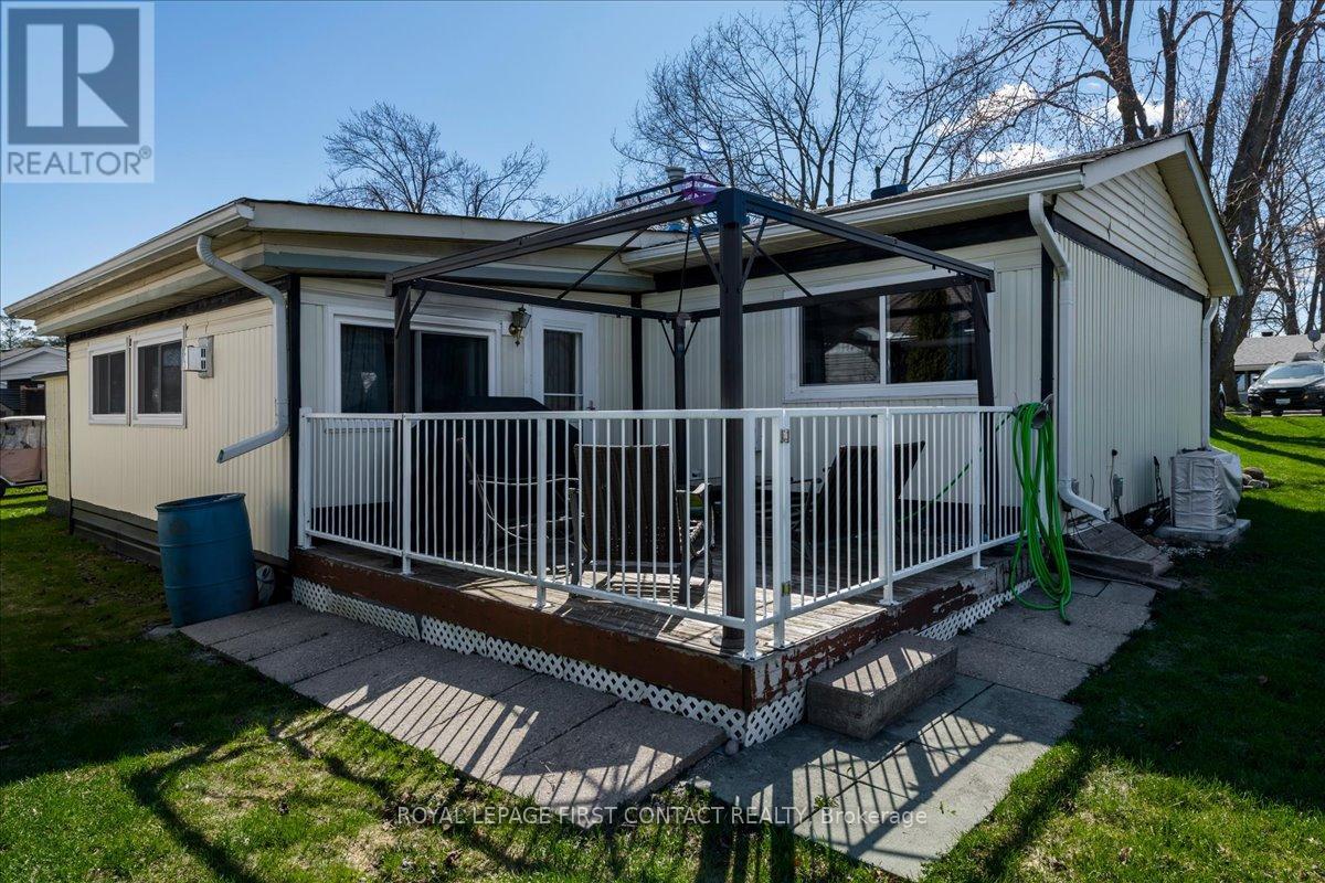 34 Flora Drive, Innisfil, Ontario  L9S 1R1 - Photo 21 - N13028668