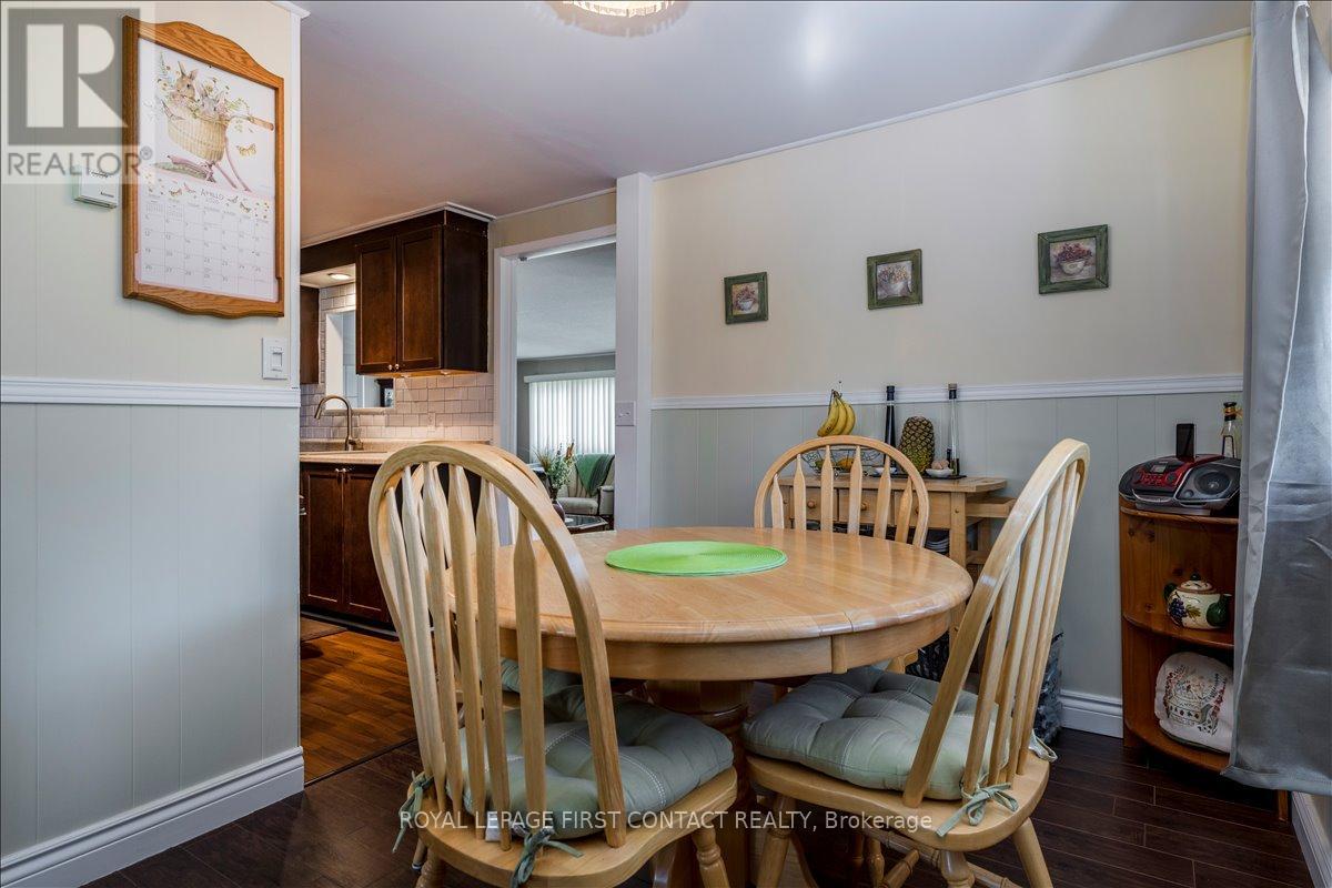 34 Flora Drive, Innisfil, Ontario  L9S 1R1 - Photo 8 - N13028668