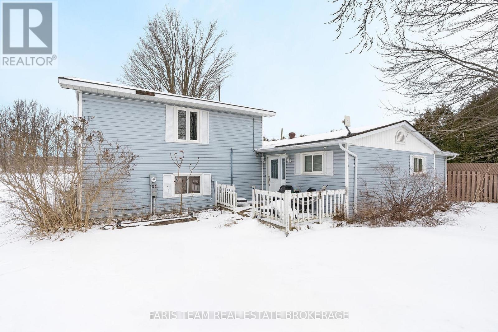 1008 Rainbow Valley Road W, Springwater, Ontario  L0L 2K0 - Photo 1 - S13028726