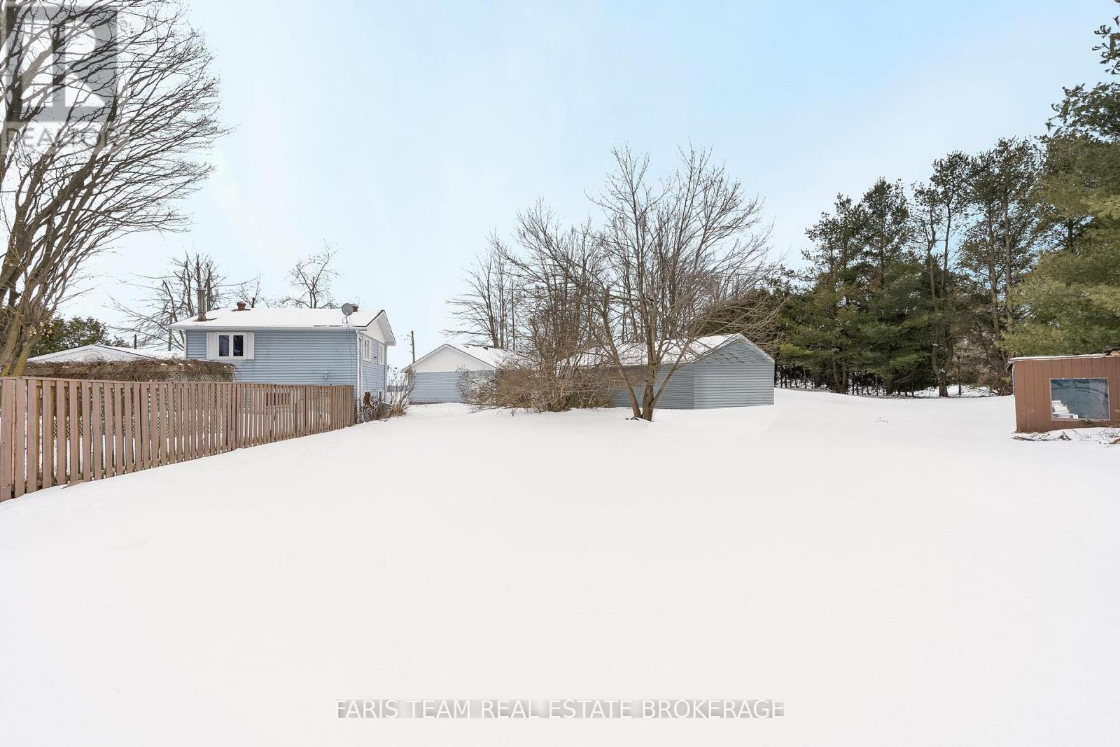 1008 Rainbow Valley Road W, Springwater, Ontario  L0L 2K0 - Photo 16 - S13028726