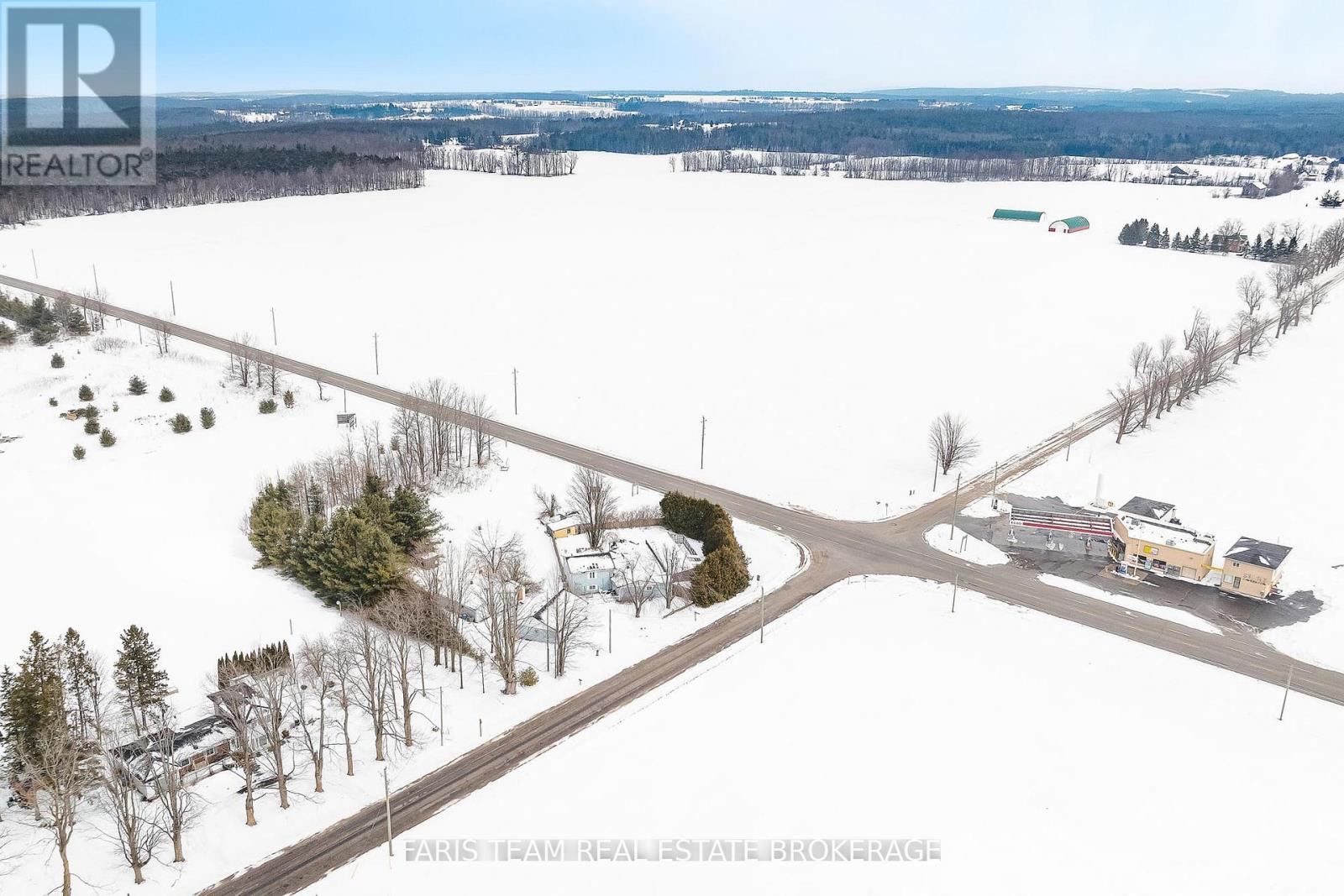 1008 Rainbow Valley Road W, Springwater, Ontario  L0L 2K0 - Photo 18 - S13028726