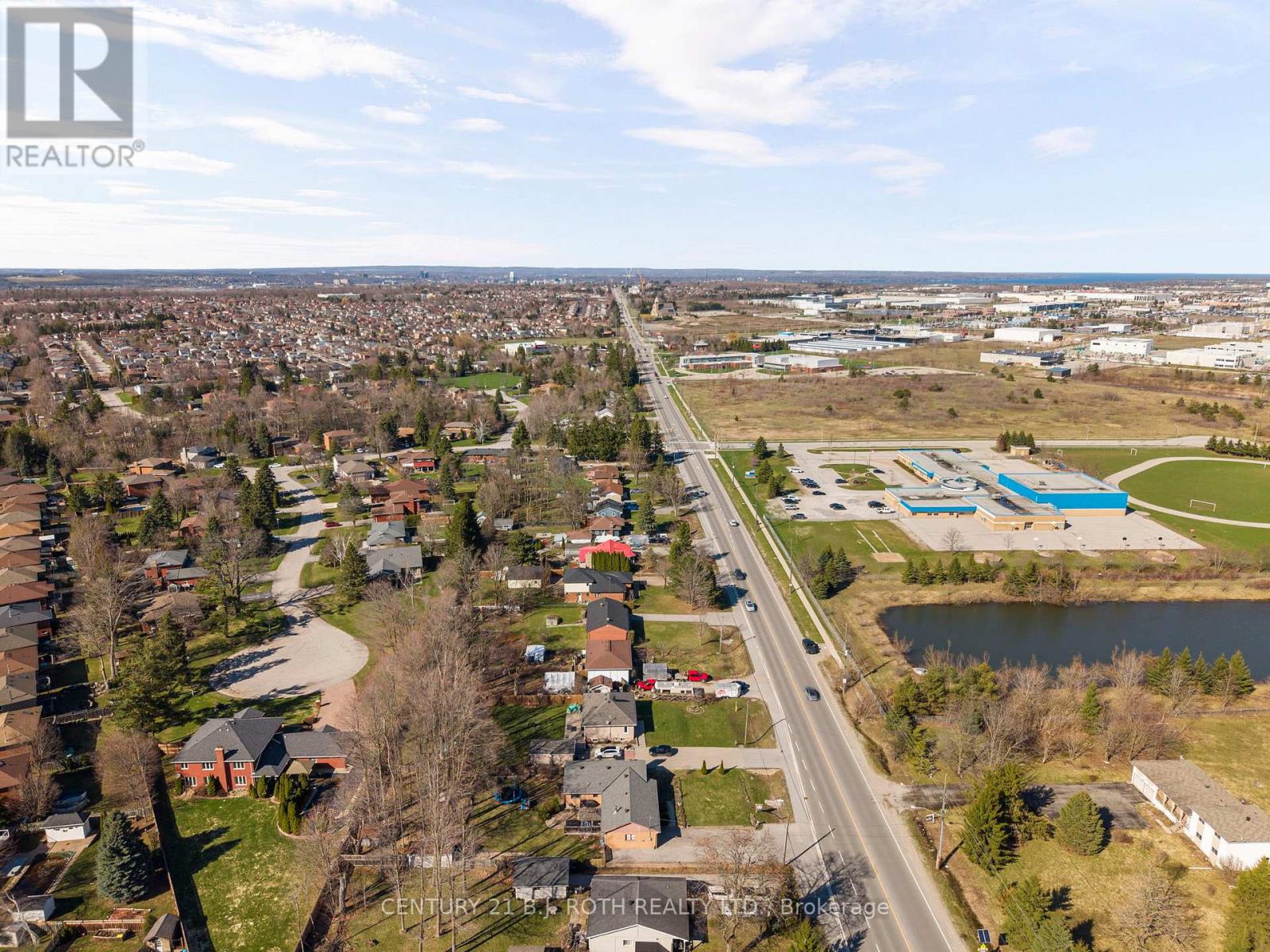 823 Essa Road, Barrie, Ontario  L4N 9G5 - Photo 34 - S13028826