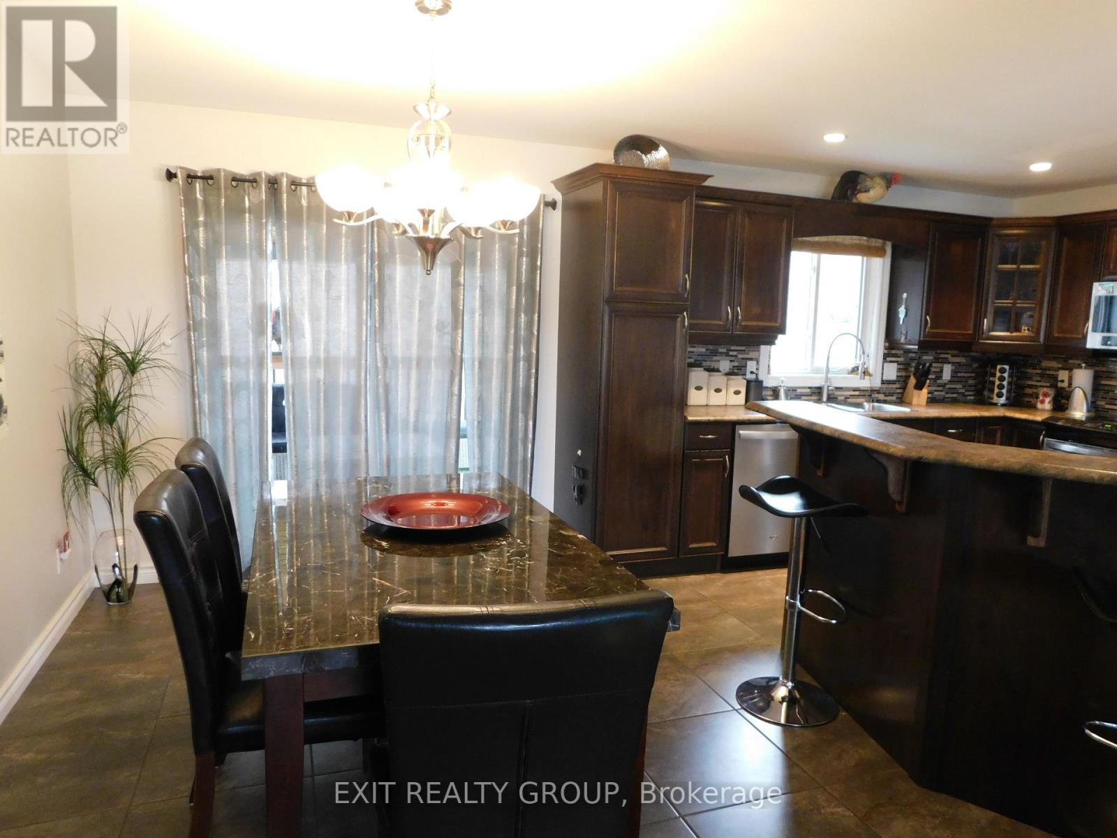 26 Cedar Creek Way, Quinte West, Ontario  K0K 2C0 - Photo 6 - X13028728