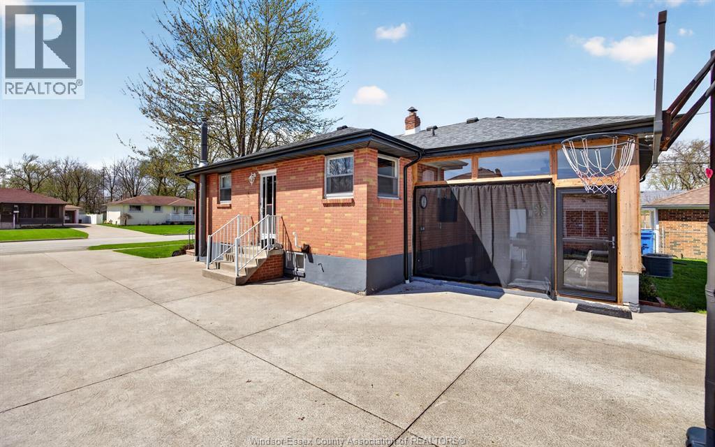 39 Victoria North, Amherstburg, Ontario  N8V 2X7 - Photo 30 - 26008848