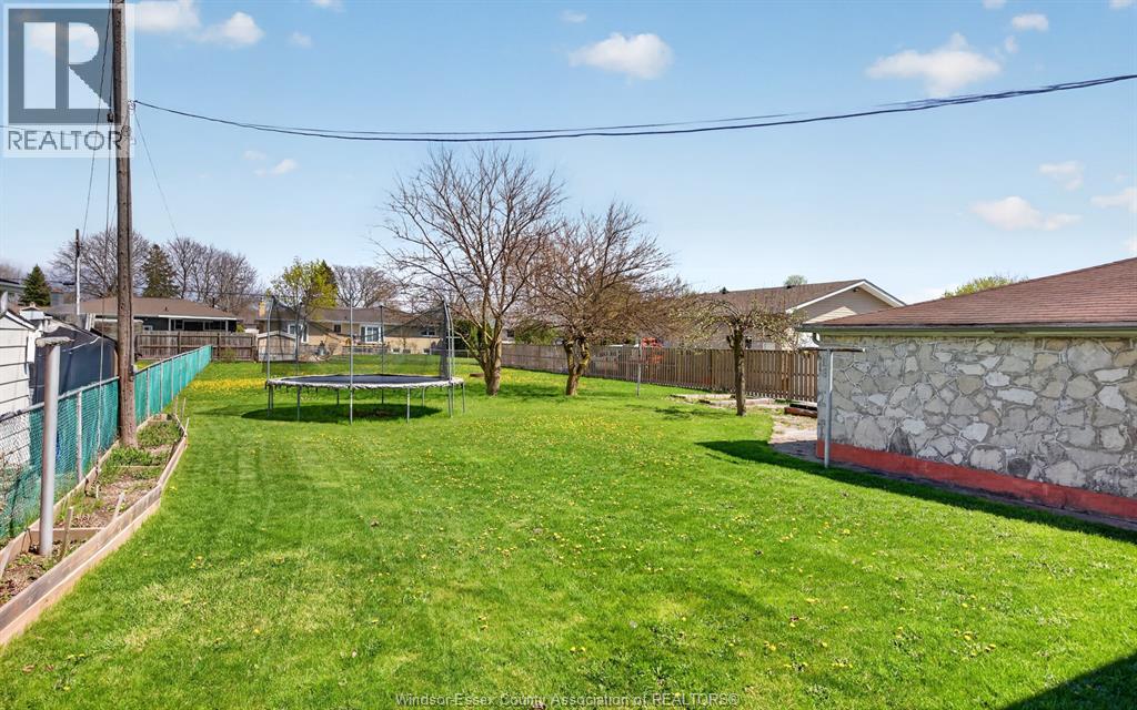 39 Victoria North, Amherstburg, Ontario  N8V 2X7 - Photo 31 - 26008848