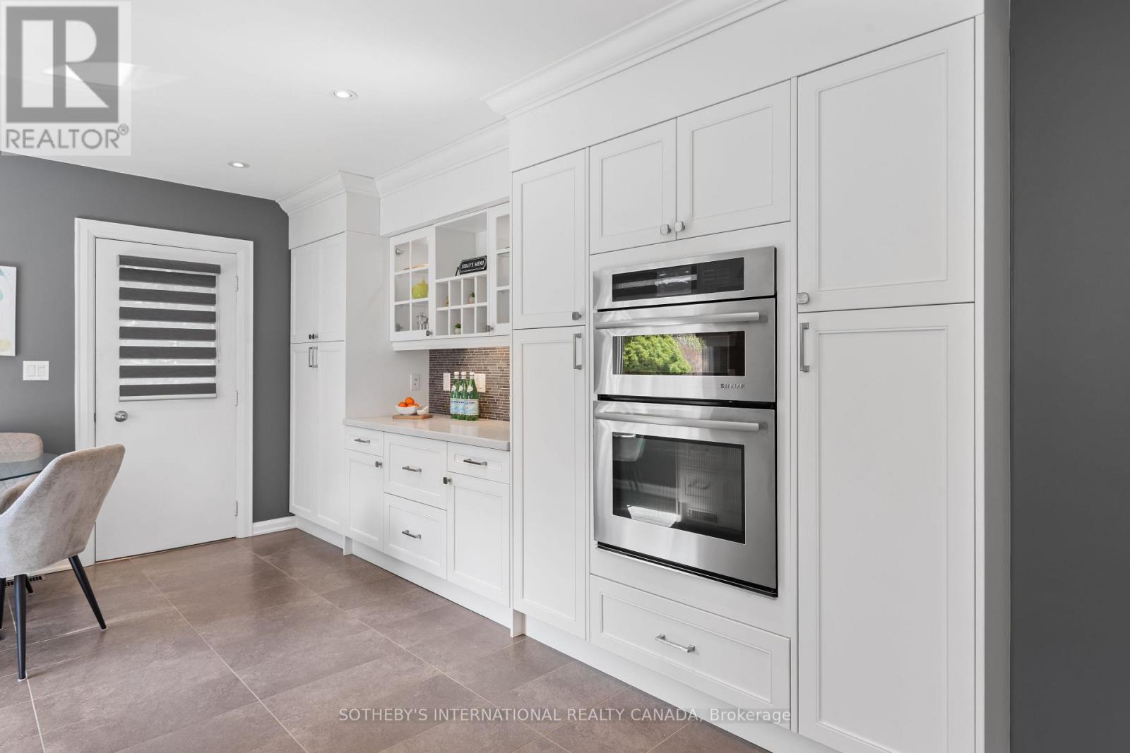 4 Welbrooke Place, Toronto, Ontario  M9B 5A3 - Photo 15 - W13028776