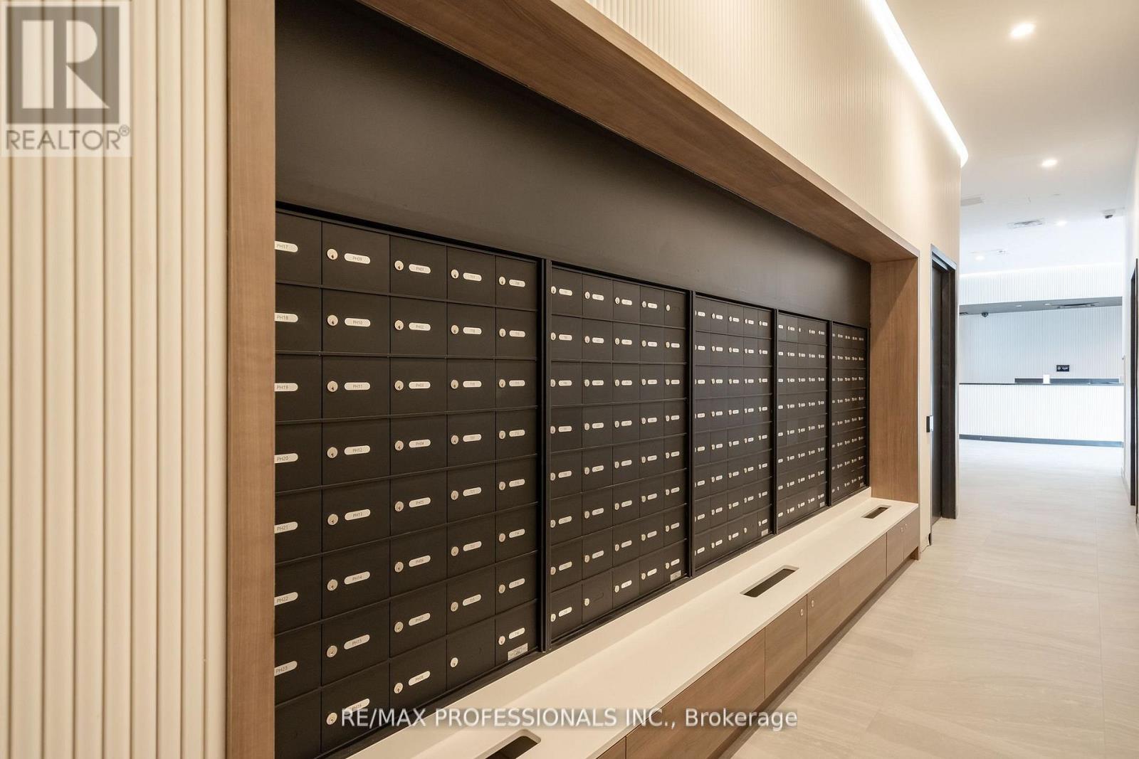 303 - 689 The Queensway, Toronto, Ontario  M8Y 1L1 - Photo 25 - W13028820