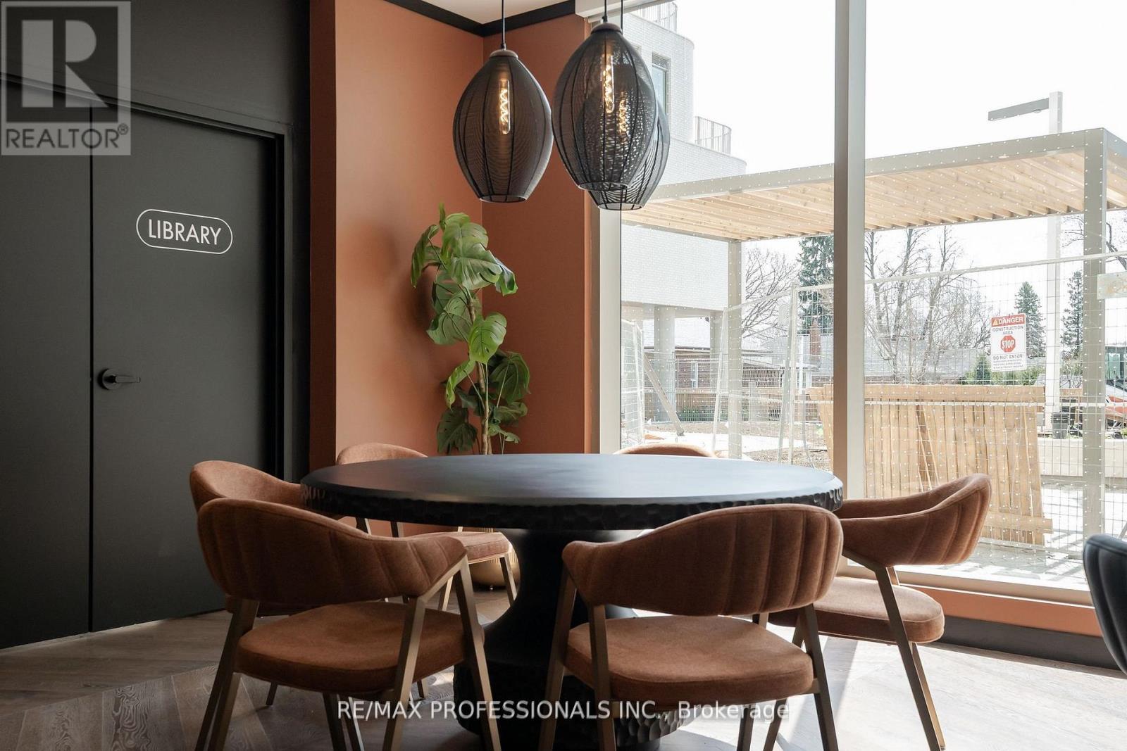 303 - 689 The Queensway, Toronto, Ontario  M8Y 1L1 - Photo 28 - W13028820