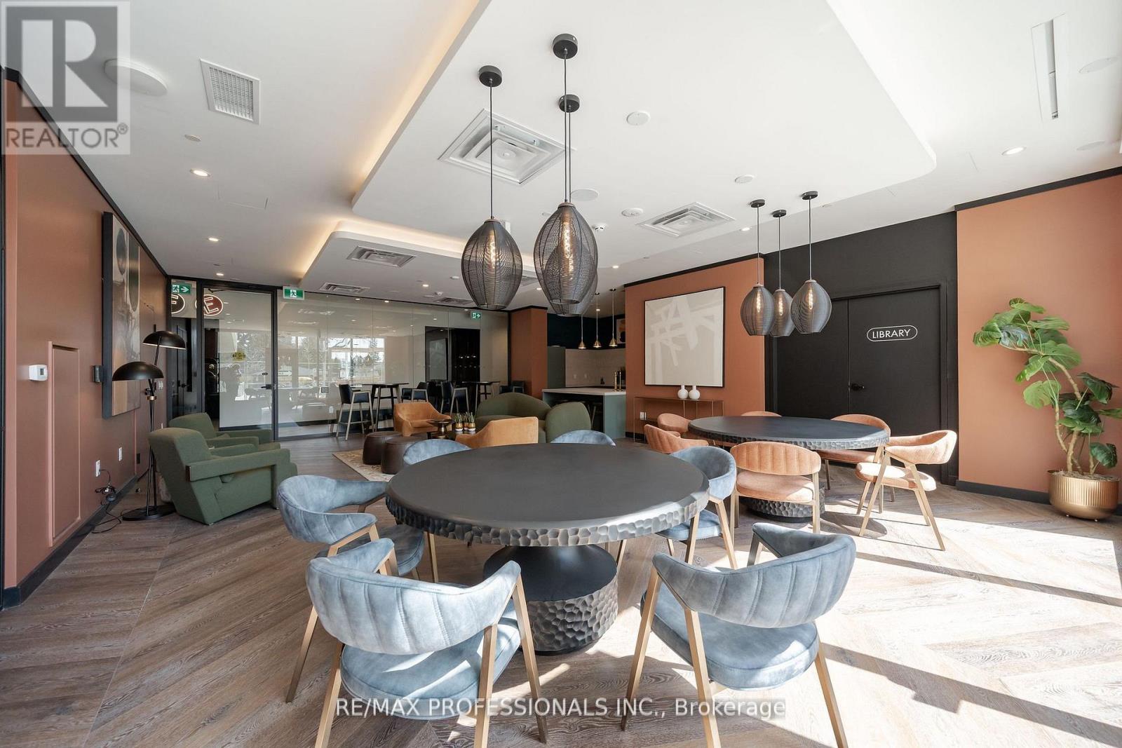 303 - 689 The Queensway, Toronto, Ontario  M8Y 1L1 - Photo 29 - W13028820