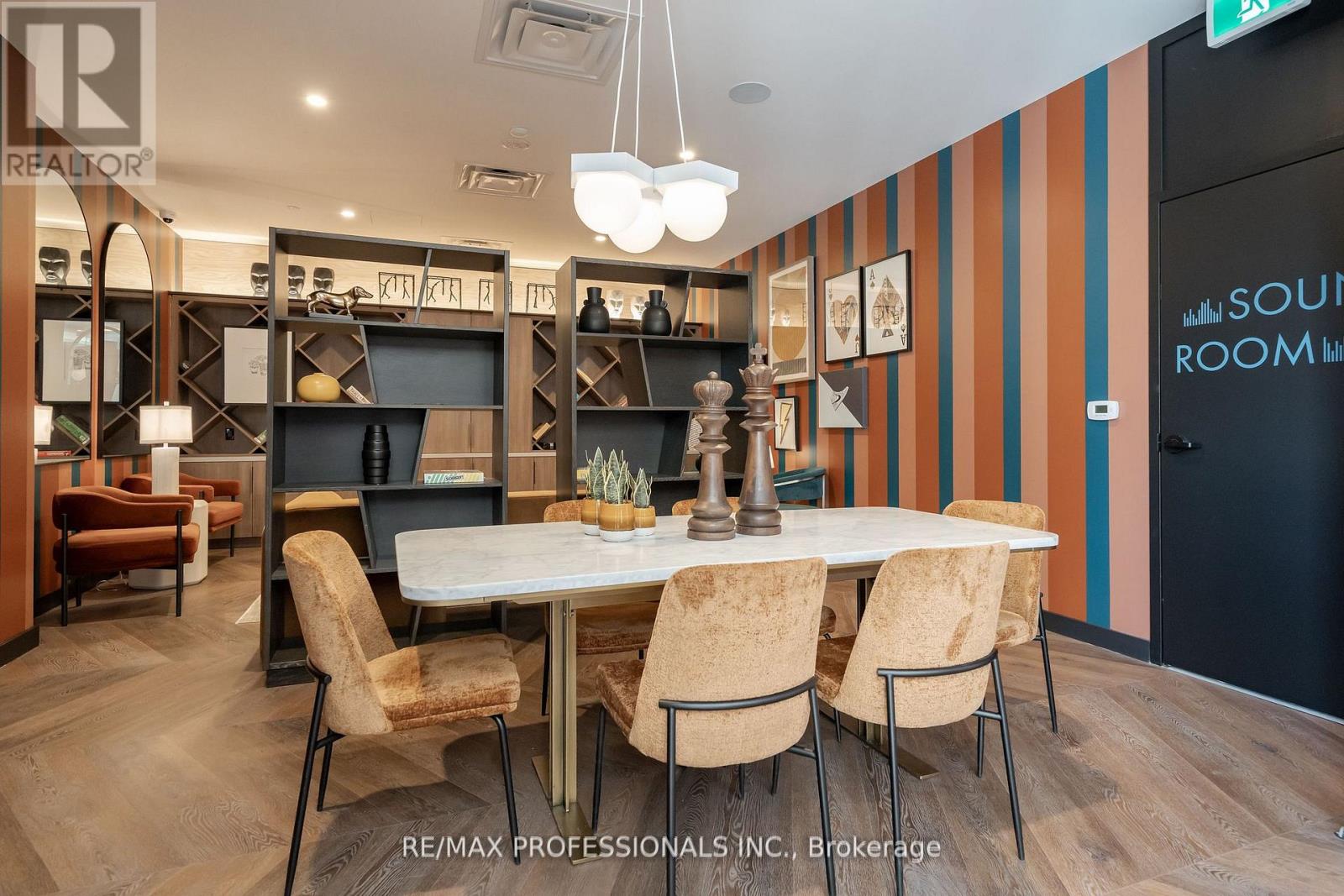 303 - 689 The Queensway, Toronto, Ontario  M8Y 1L1 - Photo 30 - W13028820