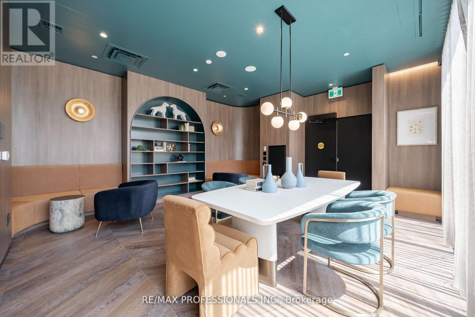 303 - 689 The Queensway, Toronto, Ontario  M8Y 1L1 - Photo 34 - W13028820