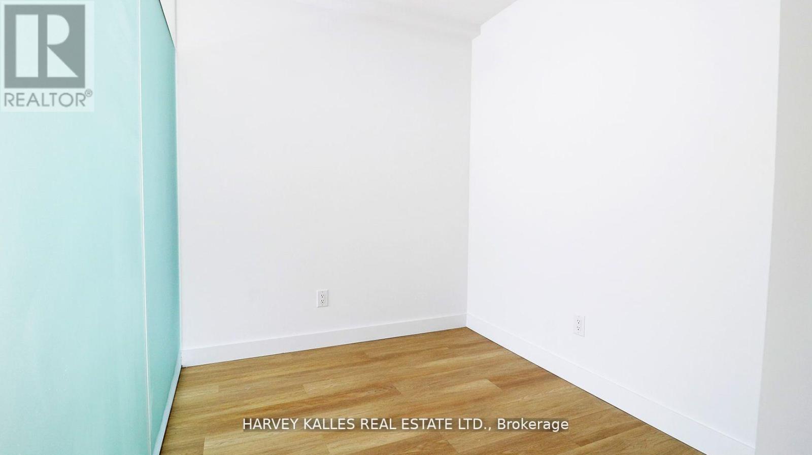 7 - 23 Cannon Road, Toronto, Ontario  M8Y 1R8 - Photo 7 - W13028834