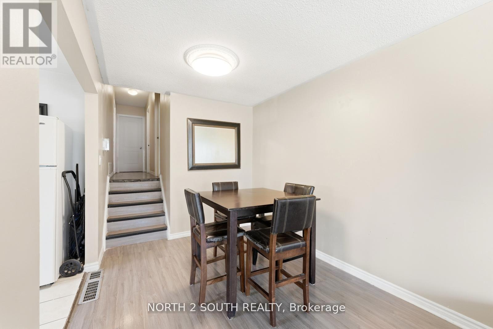 7739 Priory Crescent, Mississauga, Ontario  L4T 3H6 - Photo 19 - W13028838