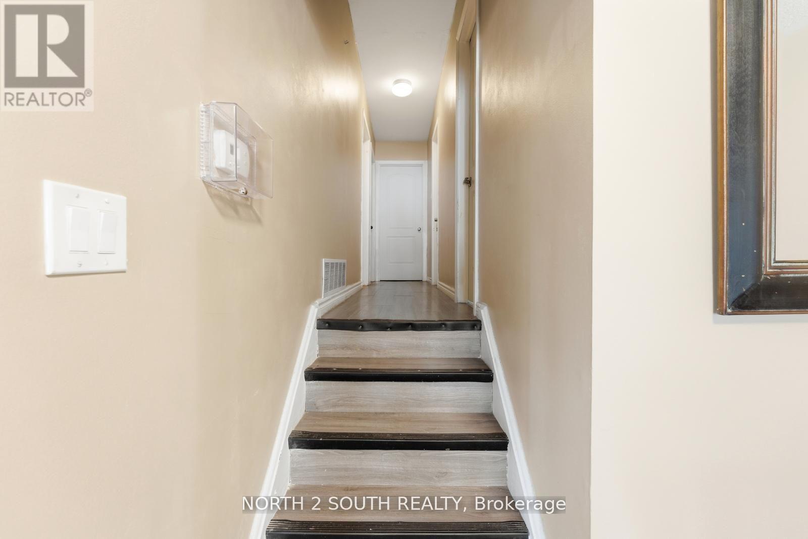 7739 Priory Crescent, Mississauga, Ontario  L4T 3H6 - Photo 20 - W13028838