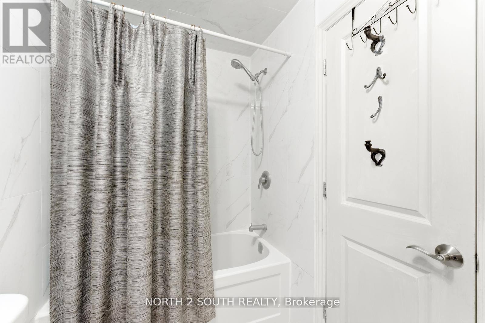 7739 Priory Crescent, Mississauga, Ontario  L4T 3H6 - Photo 25 - W13028838