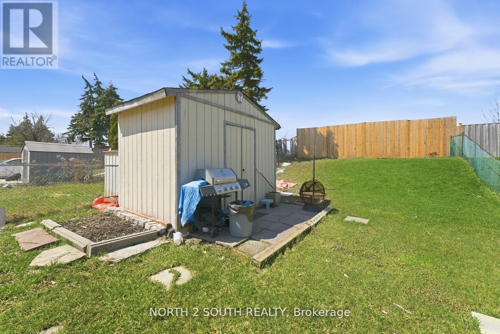 7739 Priory Crescent, Mississauga, Ontario  L4T 3H6 - Photo 39 - W13028838