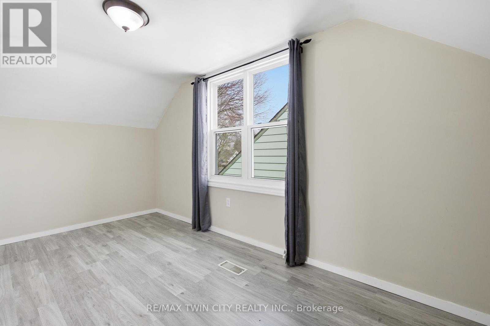 11 Gore Street, Cambridge, Ontario  N1R 1R6 - Photo 18 - X13028782