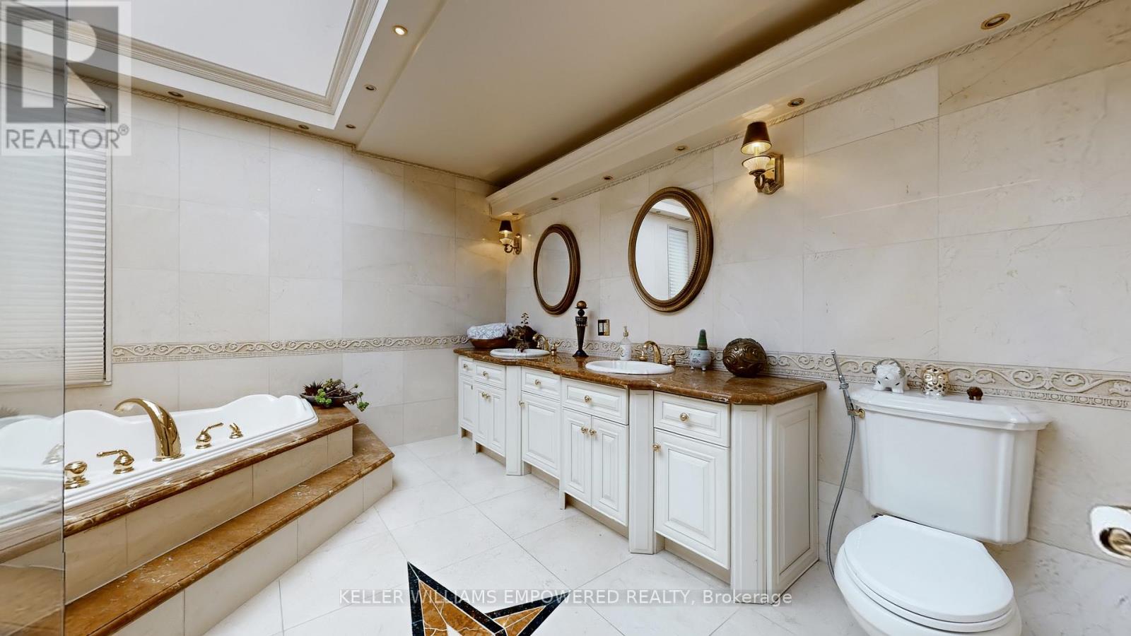 788 Woodland Acres Crescent, Vaughan, Ontario  L6A 1G2 - Photo 35 - N12274830