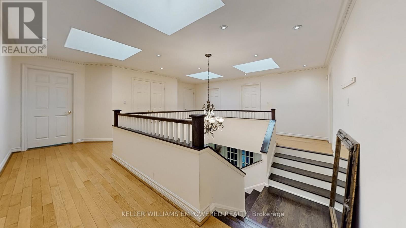 788 Woodland Acres Crescent, Vaughan, Ontario  L6A 1G2 - Photo 21 - N12274830