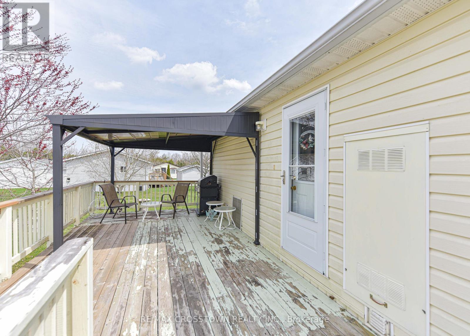 4101 Wesley Street, Severn, Ontario  L3V 0V4 - Photo 30 - S12970538