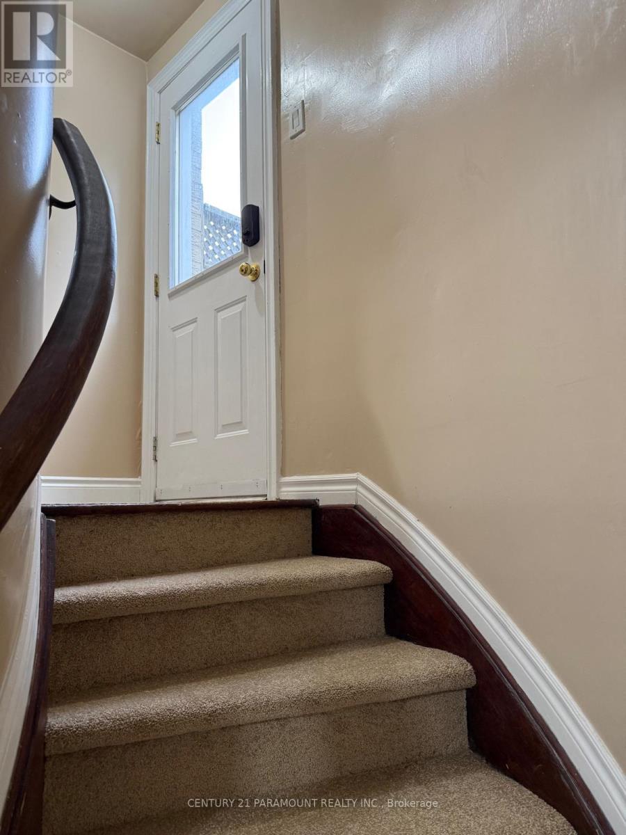 7275 Village Walk, Mississauga, Ontario  L5W 1V7 - Photo 3 - W13024126