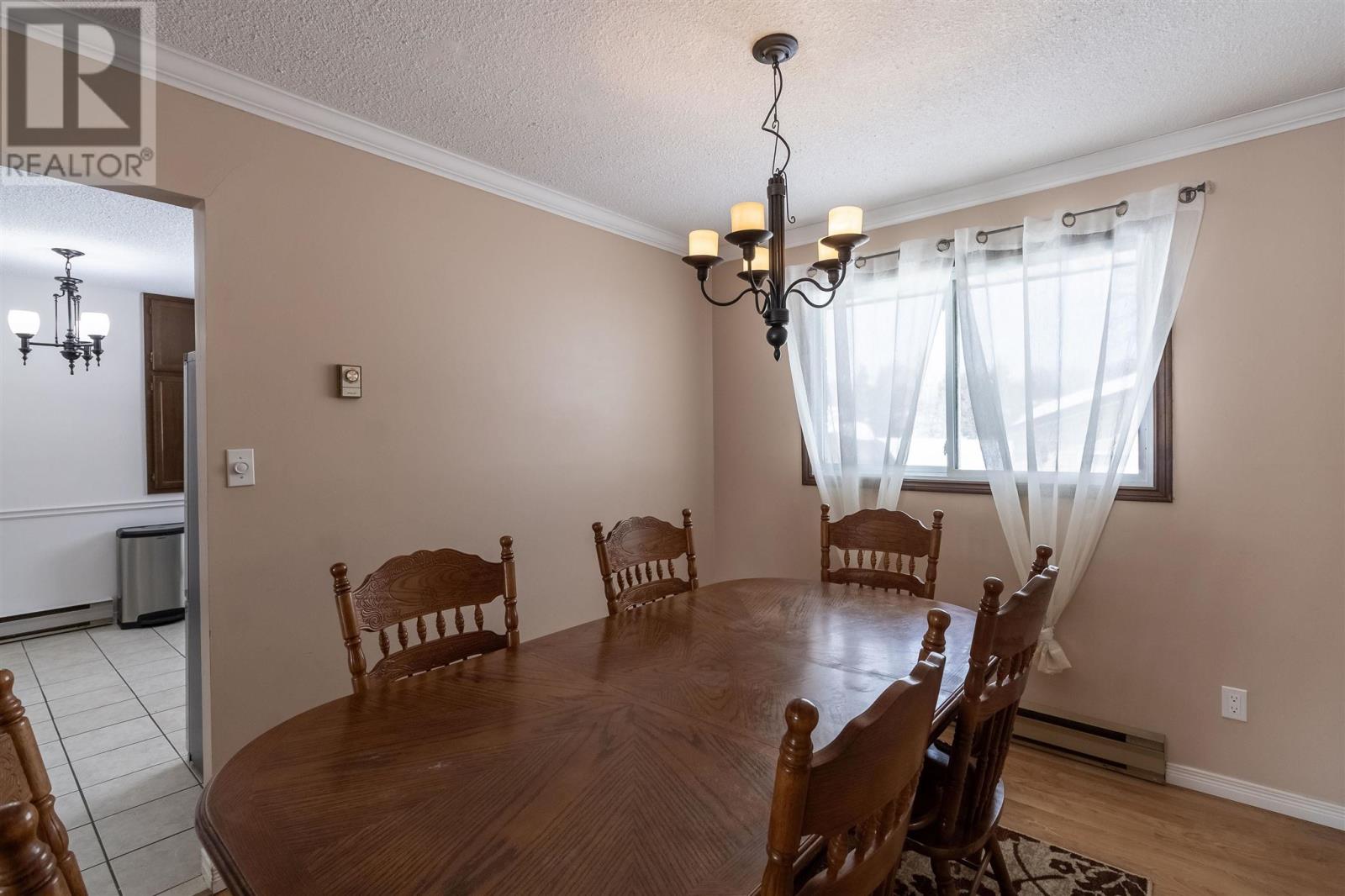 36 Amber St, Sault Ste. Marie, Ontario  P6A 5G1 - Photo 11 - SM260589