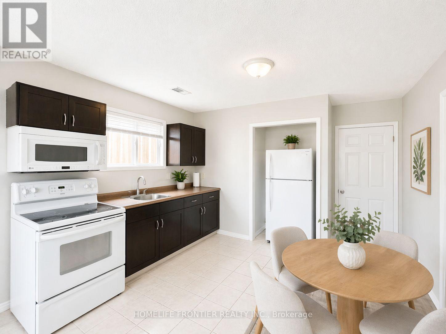 Lower - 480 Southworth Street S, Welland, Ontario  L3B 1Z9 - Photo 6 - X12924712