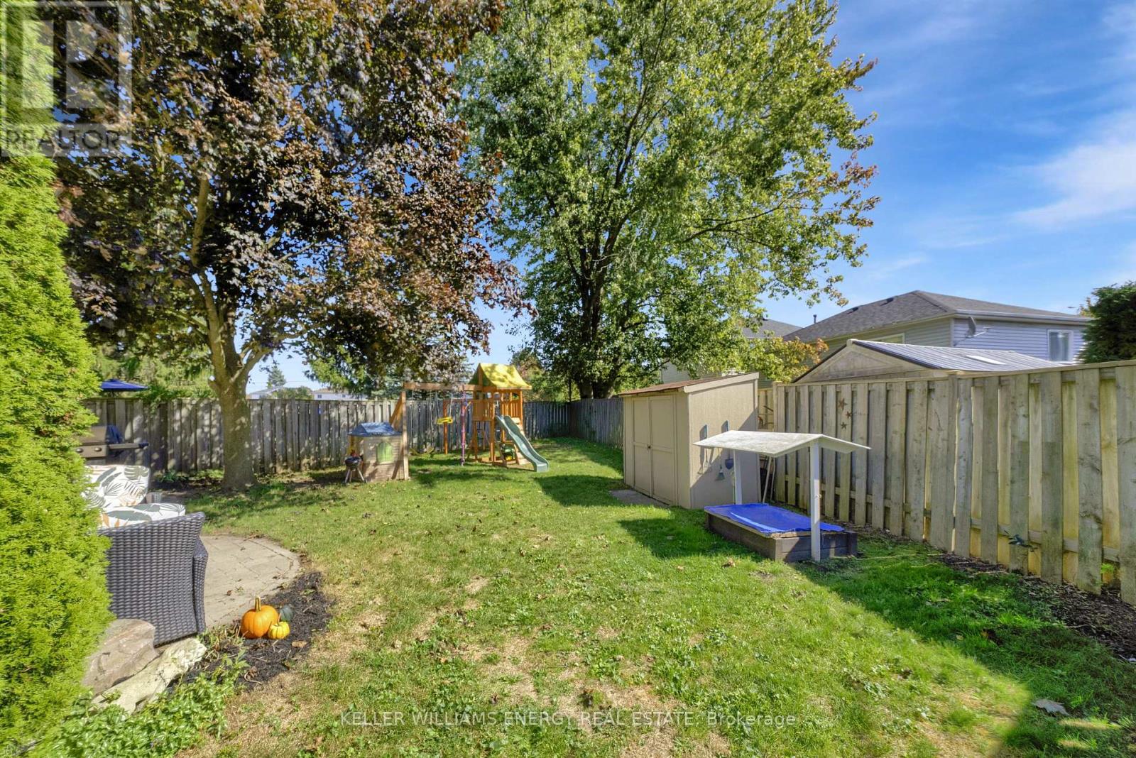 39 Longwood Court, Clarington, Ontario  L1E 1R9 - Photo 44 - E13028856