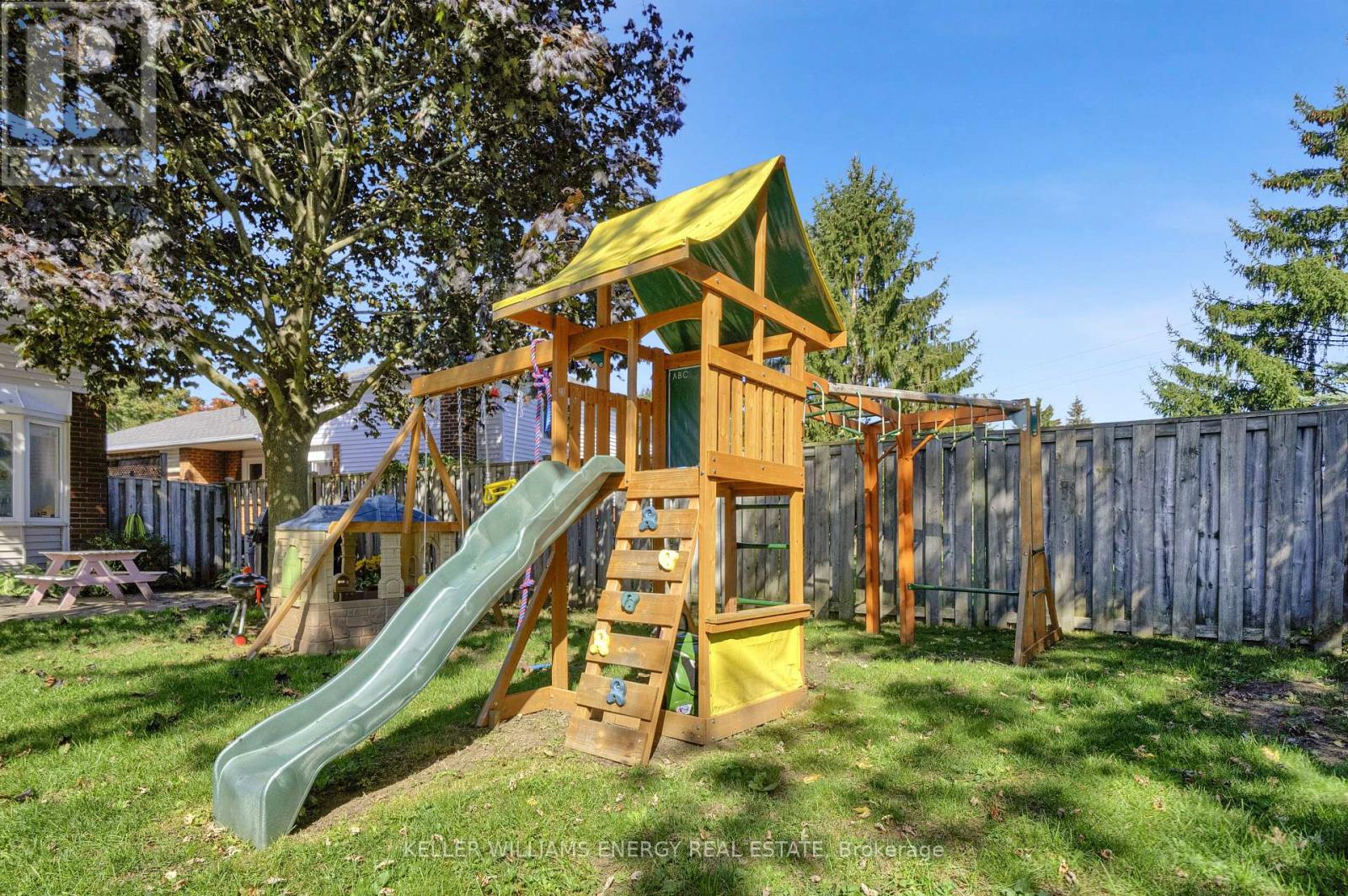 39 Longwood Court, Clarington, Ontario  L1E 1R9 - Photo 47 - E13028856