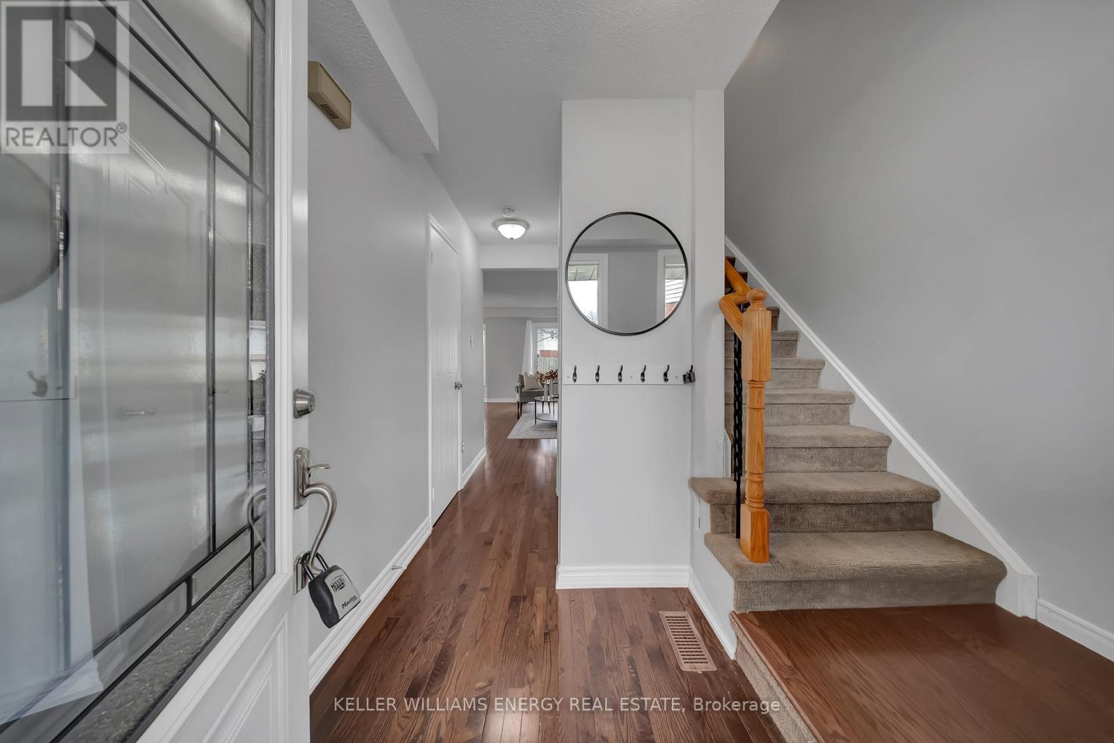 39 Longwood Court, Clarington, Ontario  L1E 1R9 - Photo 6 - E13028856