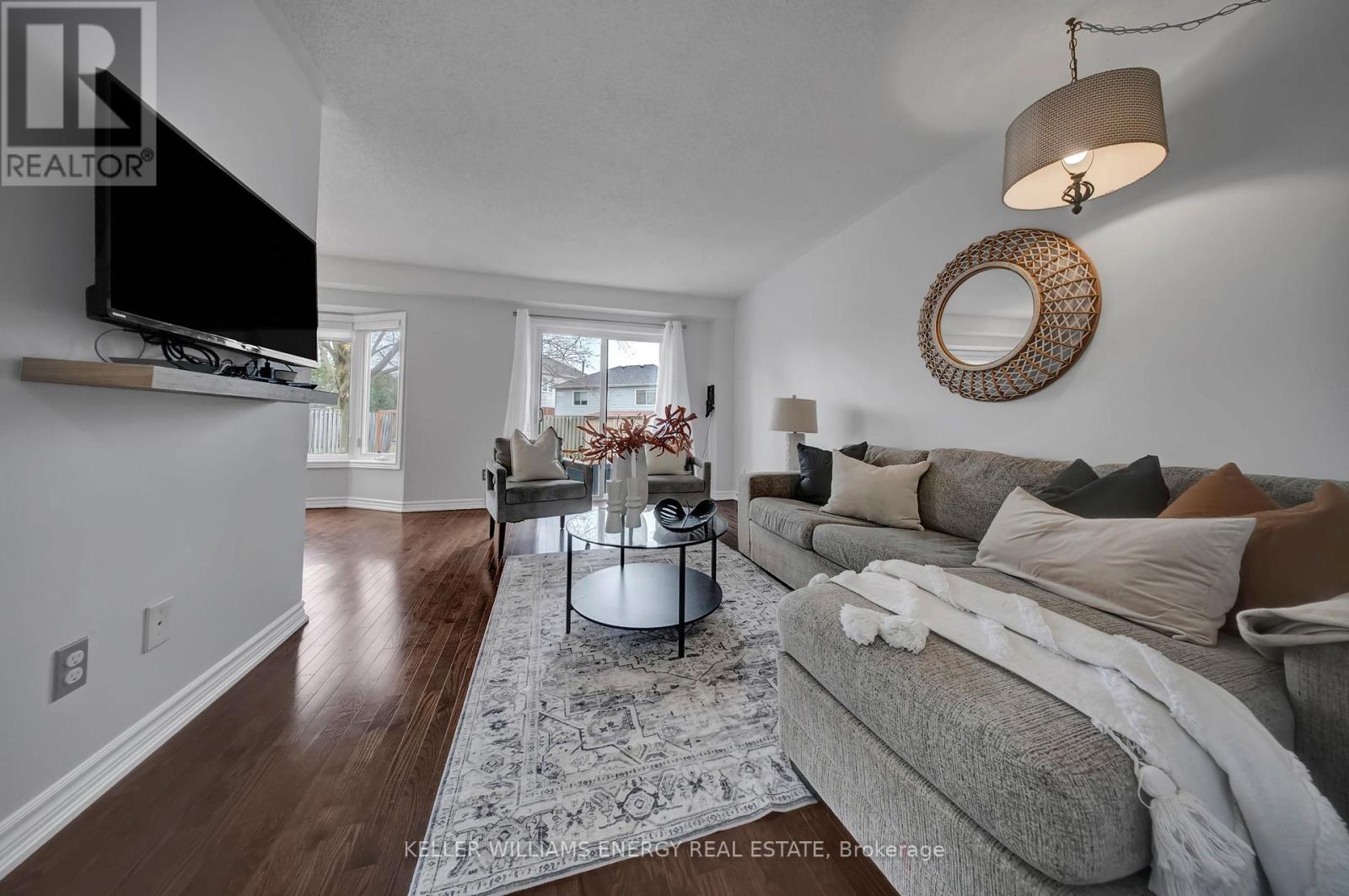 39 Longwood Court, Clarington, Ontario  L1E 1R9 - Photo 8 - E13028856