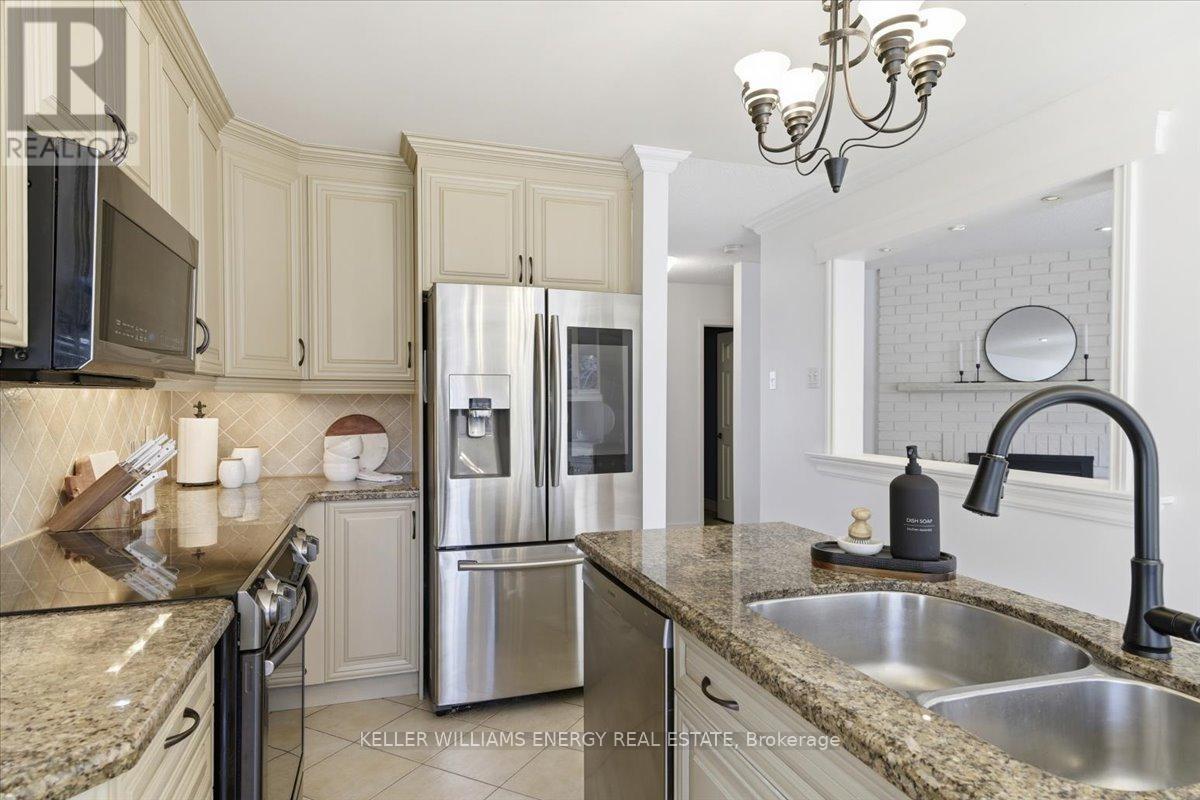 18 Genner Drive, Ajax, Ontario  L1T 3J4 - Photo 13 - E13028888