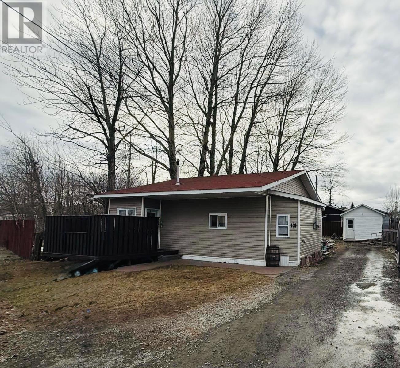 14 Eleventh Avenue, Grand Falls-Windsor, Newfoundland & Labrador  A2A 1E5 - Photo 2 - 1296462