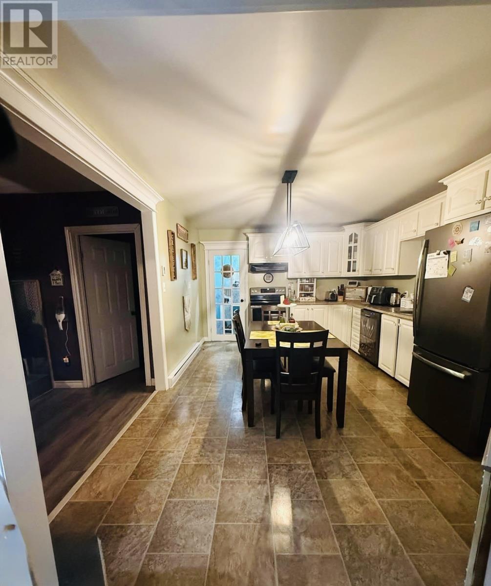 14 Eleventh Avenue, Grand Falls-Windsor, Newfoundland & Labrador  A2A 1E5 - Photo 4 - 1296462