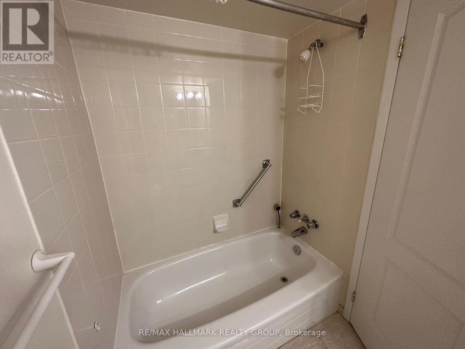 813 - 1025 Grenon Avenue, Ottawa, Ontario  K2B 8S5 - Photo 12 - X13029042