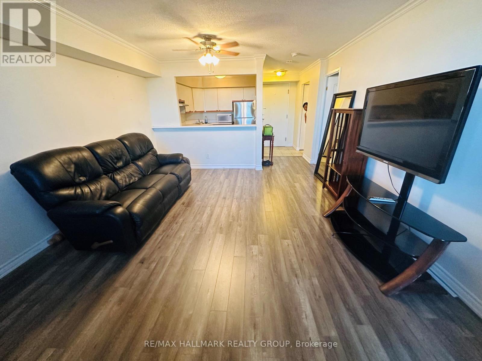 813 - 1025 Grenon Avenue, Ottawa, Ontario  K2B 8S5 - Photo 4 - X13029042